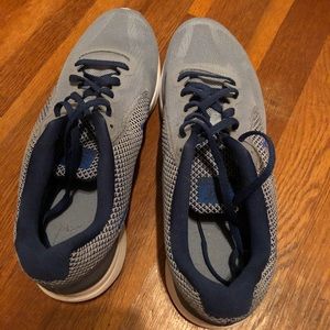Brand new - NEVER WORN-  Men’s NIKE shoes